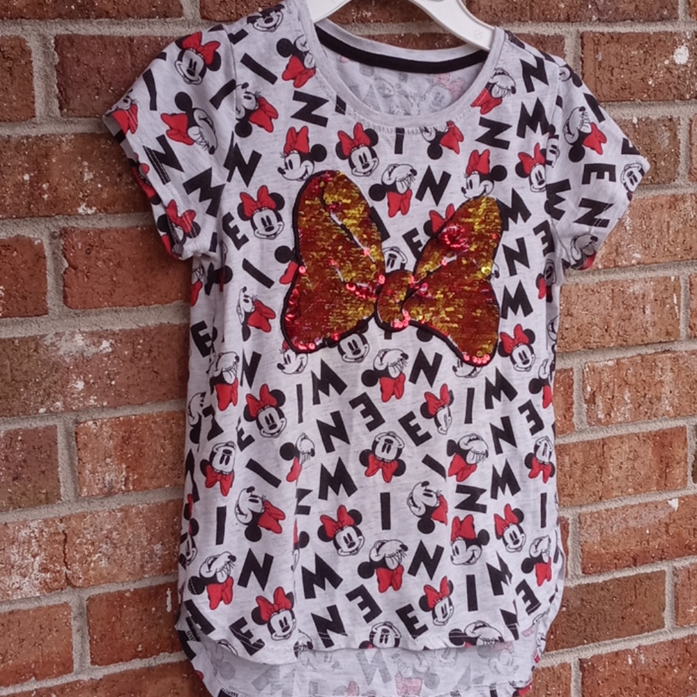 Minnie Mouse shirt